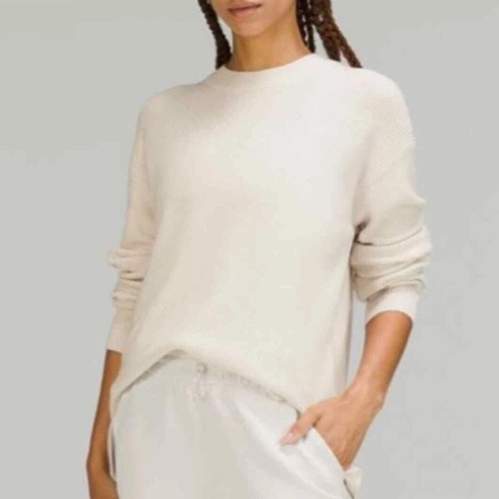 Lululemon Merino Wool Blend Ribbed Crewneck Sweater White Opal Size 2